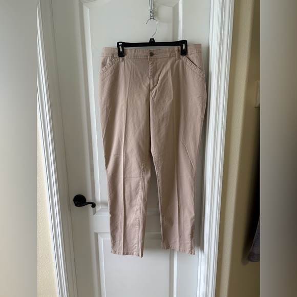 Talbots Pants - Talbots Women’s Size 14 Khaki Ankle Pants with Zipper Hem